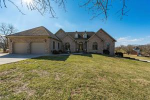 101 Lakes Edge Drive