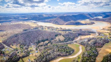 8104 Highway 11w