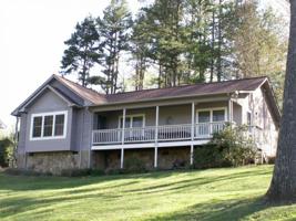123 Summer Hill Private Drive