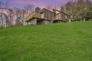 906 Pickens Bridge Road South