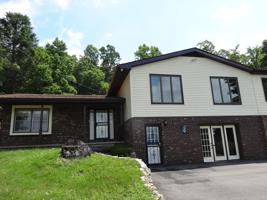 2063 Lakeview Drive