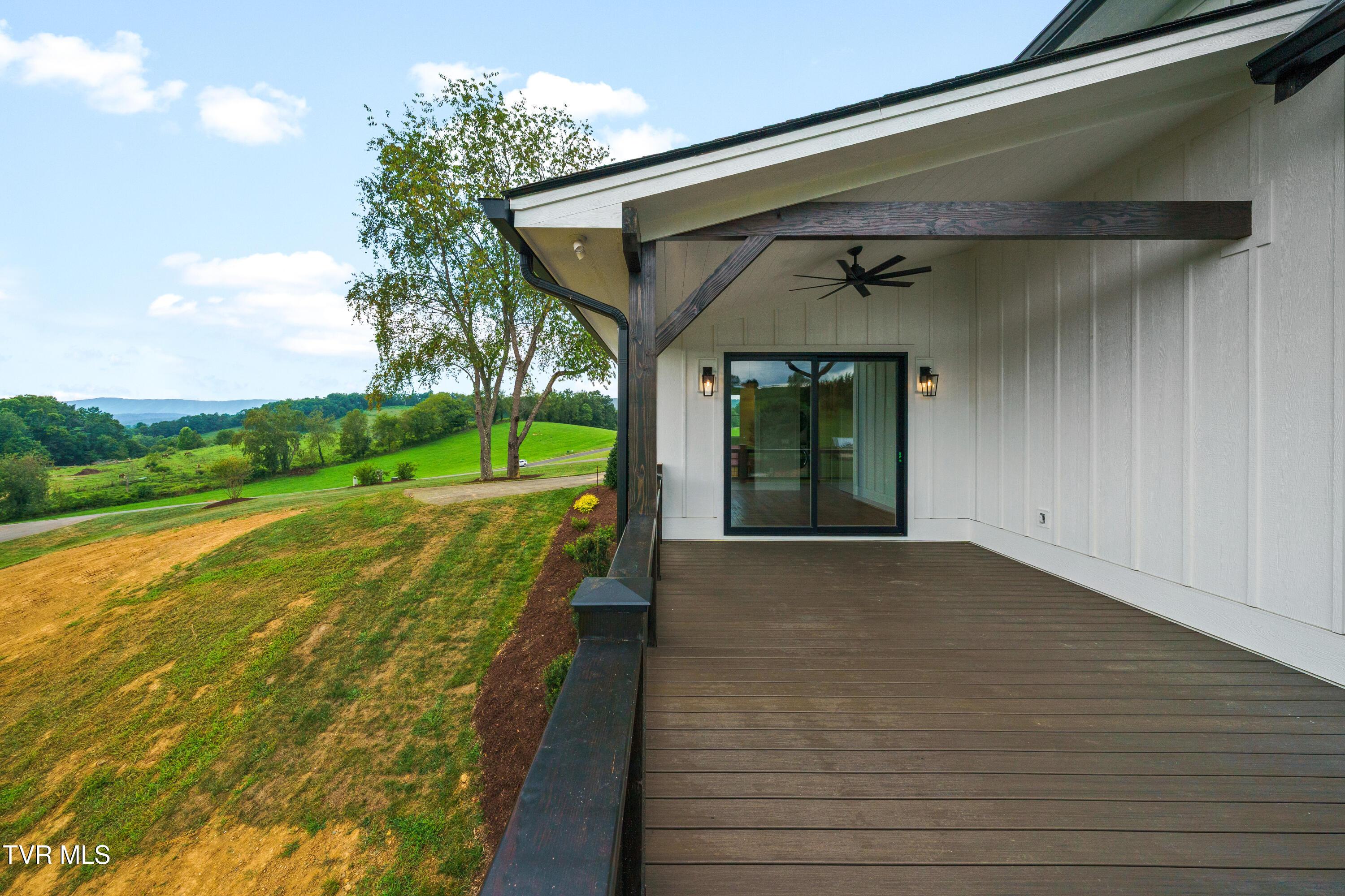 Image 4: resized exteriors-3