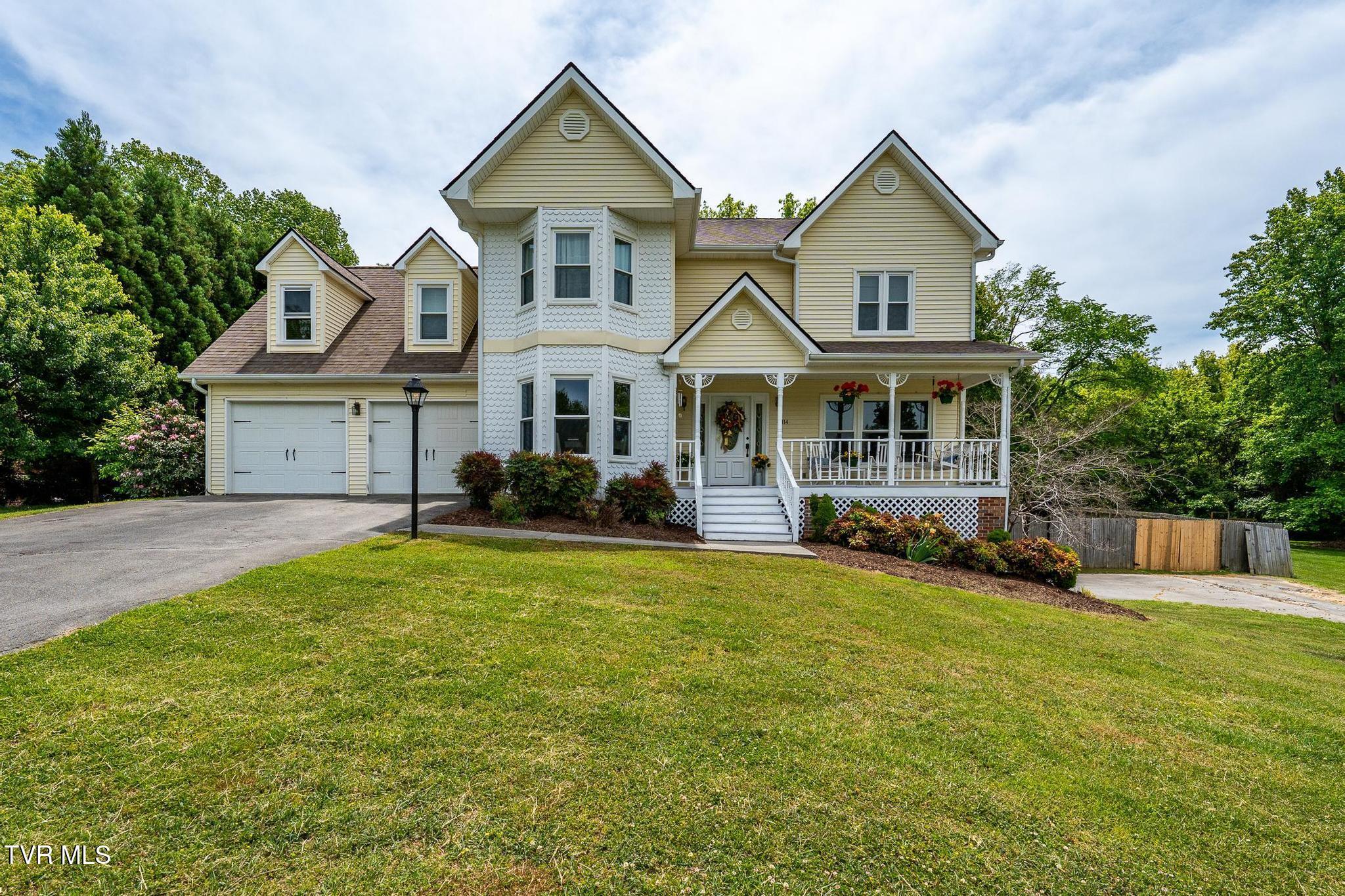 Image 1: 4314 Summerfield Drive (34 of 123)