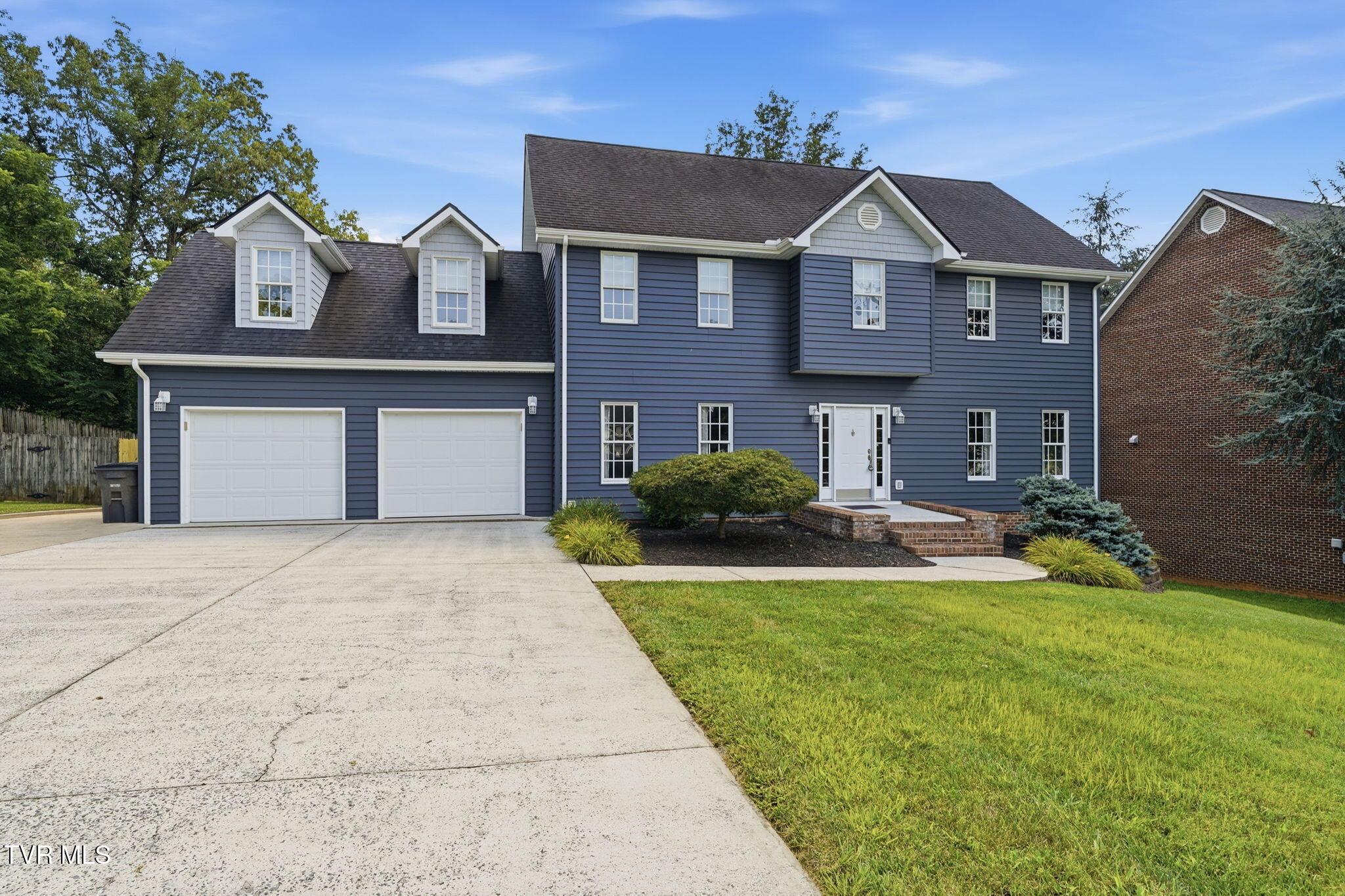 Image 3: 13-web-or-mls-001_JH 20260715-001