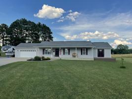 138 Lakeview Circle