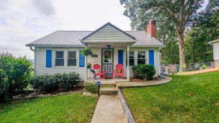 3420 Thornton Drive