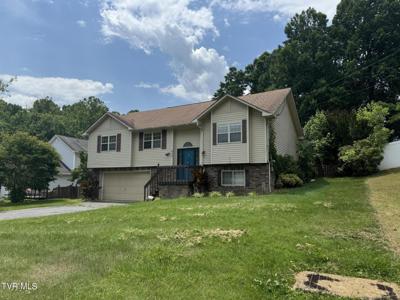 405 Neal Drive