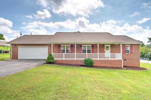 4303 Ravenwood Drive