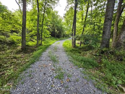 2264 Devault Bridge Road Road