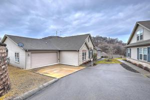 1807 Rippling Br