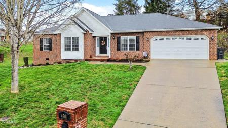 4301 Spenlow Court