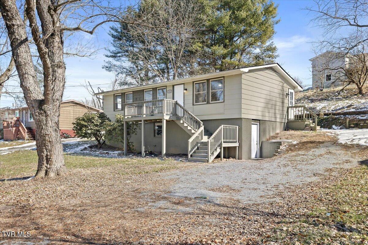 Image 4: 03-128A4090