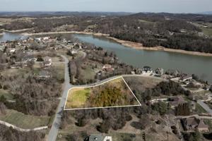 623 Harbor Point Drive