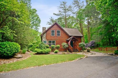 236 Lakeside Drive