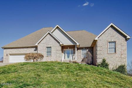 219 Emerald Chase Circle