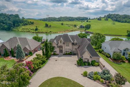 107 Lake Harbor Drive