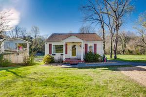 213 Hamilton Way