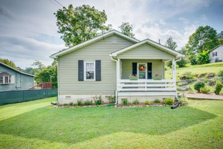 456 Oak Grove Road