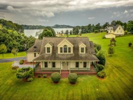 190 Turtle Pointe