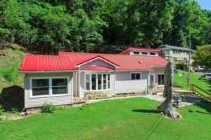 425 Lakemont Drive