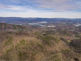 25 Mays Ridge