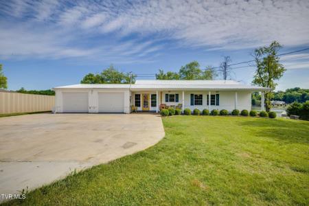 136 Meredith Circle