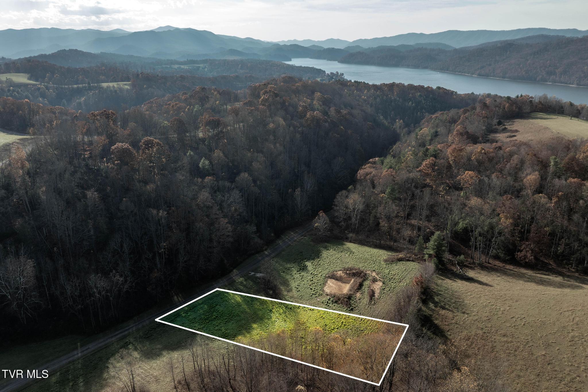 Image 1: Lot 18 Eagle Ridge (5 of 38)