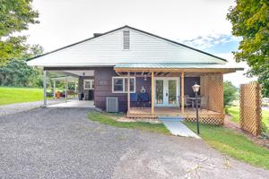 6714 Kingsport Hwy Highway