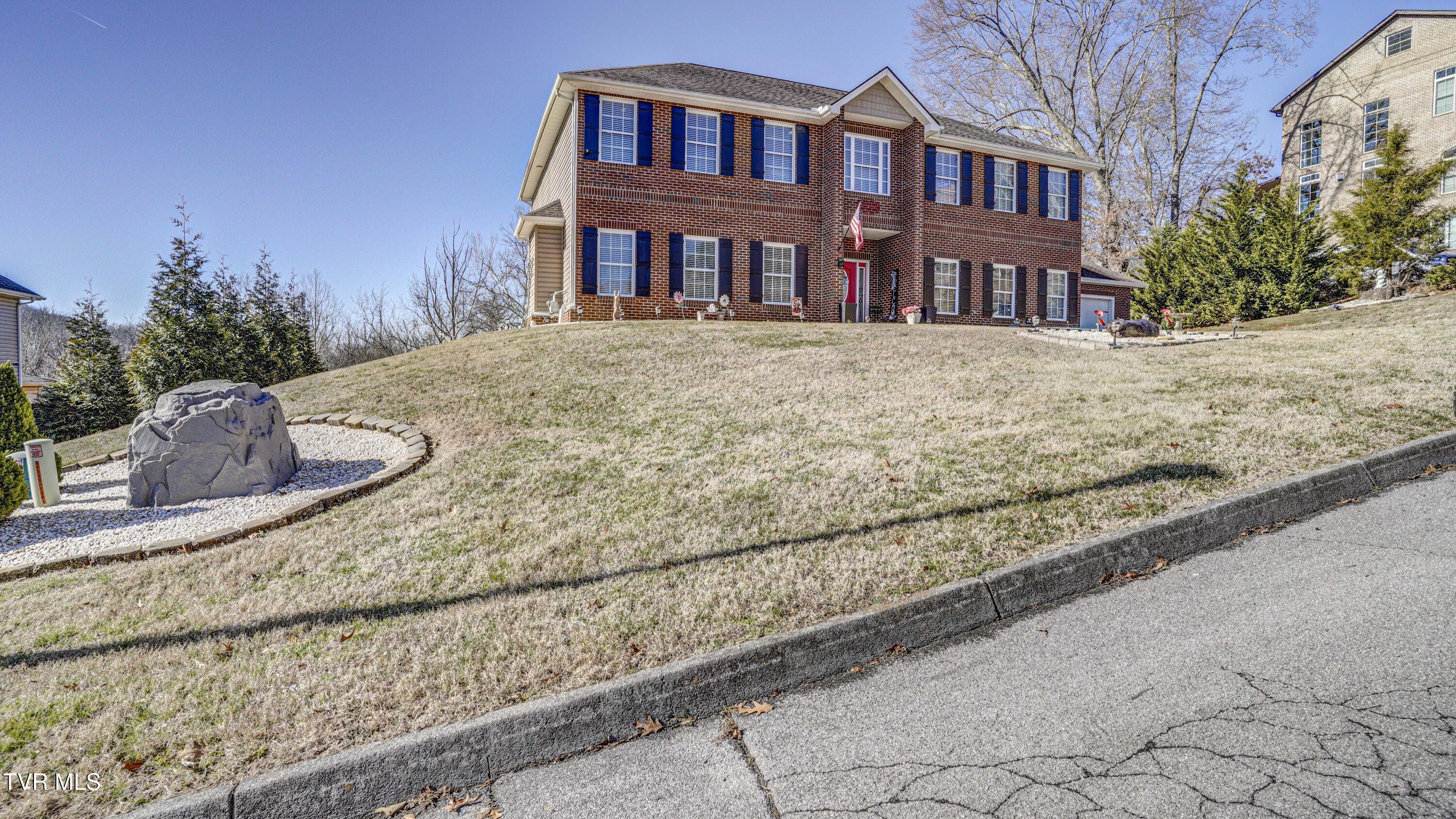 Image 2: _DSC0369_70_71_72_73