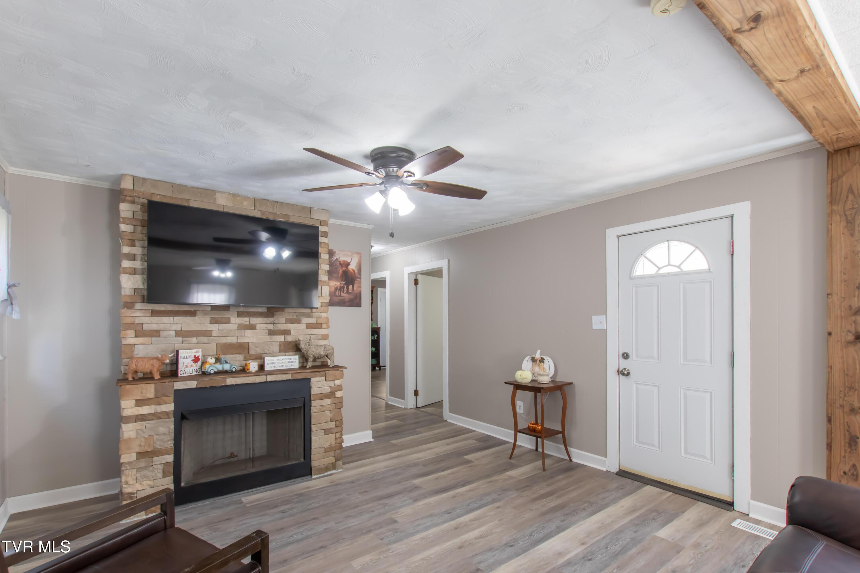 Image 3: 501 Sharps Creek Rd., Bristol, TN