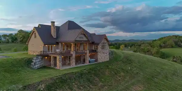 640 Hamilton Hill Road