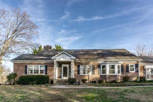 2750 Buffalo Trail