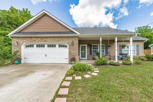 876 Summerville Road