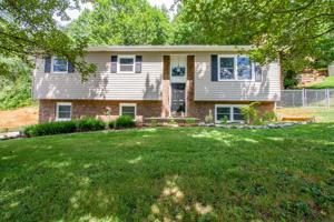 814 Foothills Road
