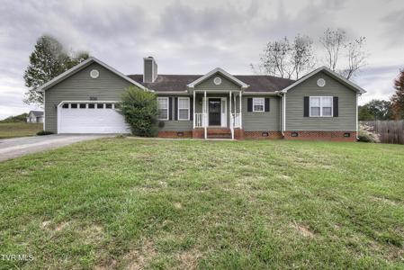 305 Center Dr Drive