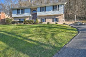 1201 Eastbrook Drive