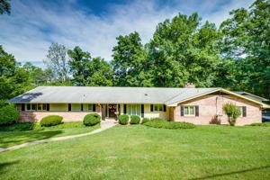 3224 Parkcliff Drive