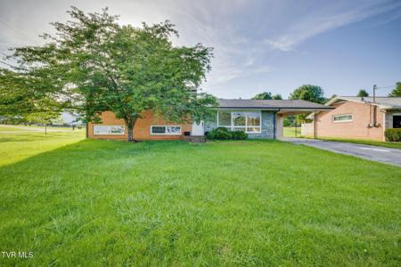 412 Colonial Heights Road