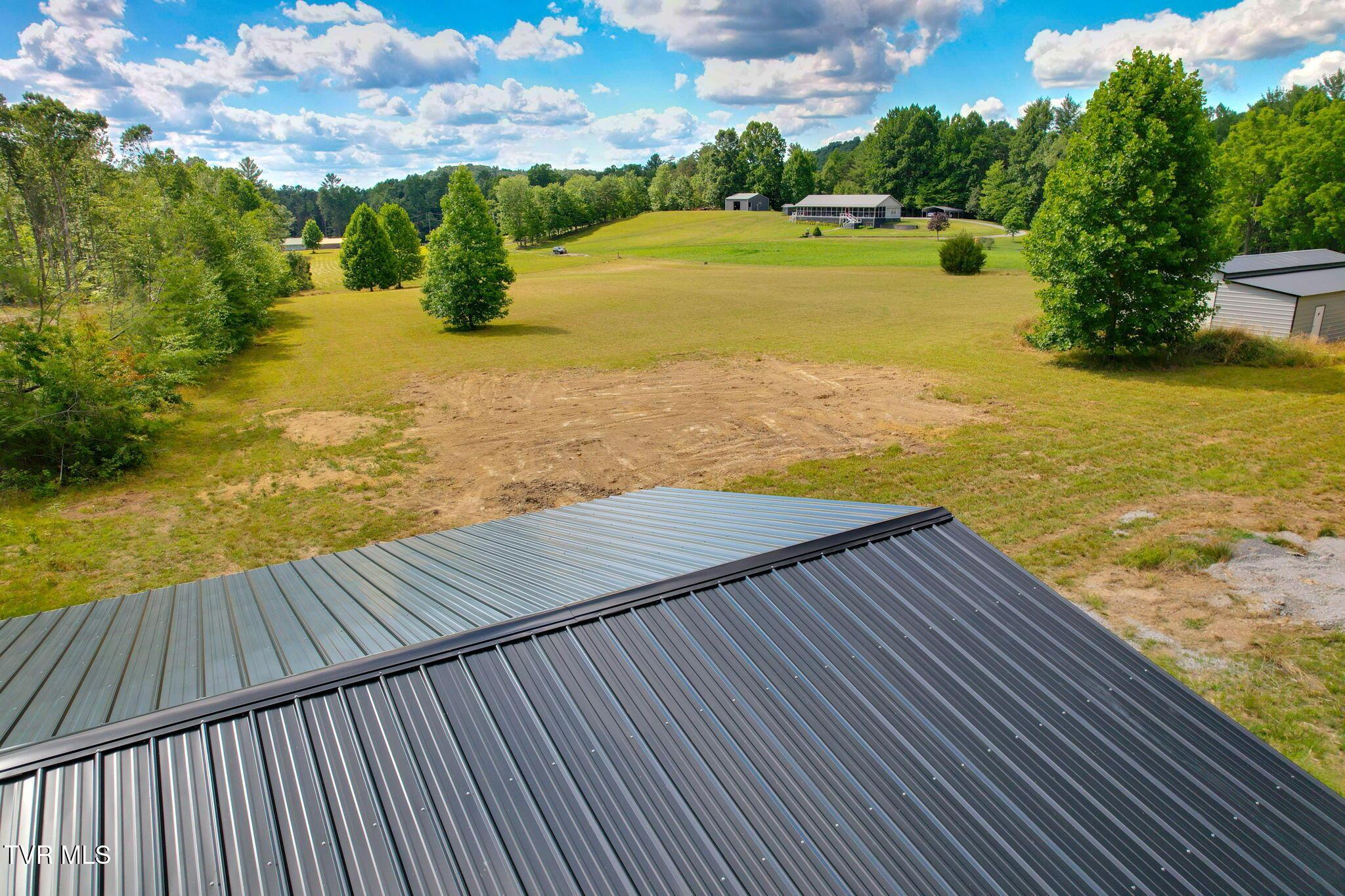 Image 3: 10-web-or-mls-454-rust-rd
