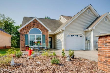 4115 Thackeray Court