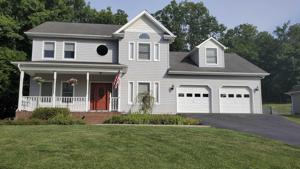 4028 Lake Forest Drive