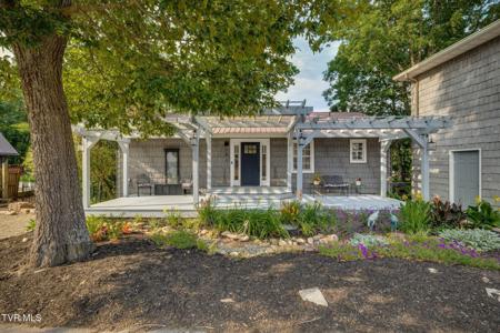 142 Lake Haven Drive