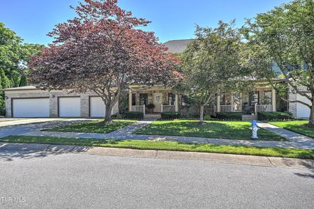 221 Westshore Pointe