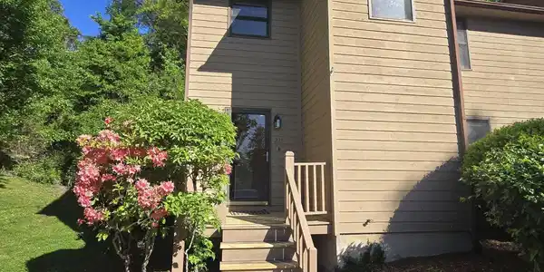 215 Windridge Colony