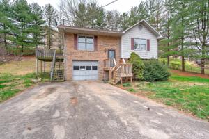 1504 Stratford Road
