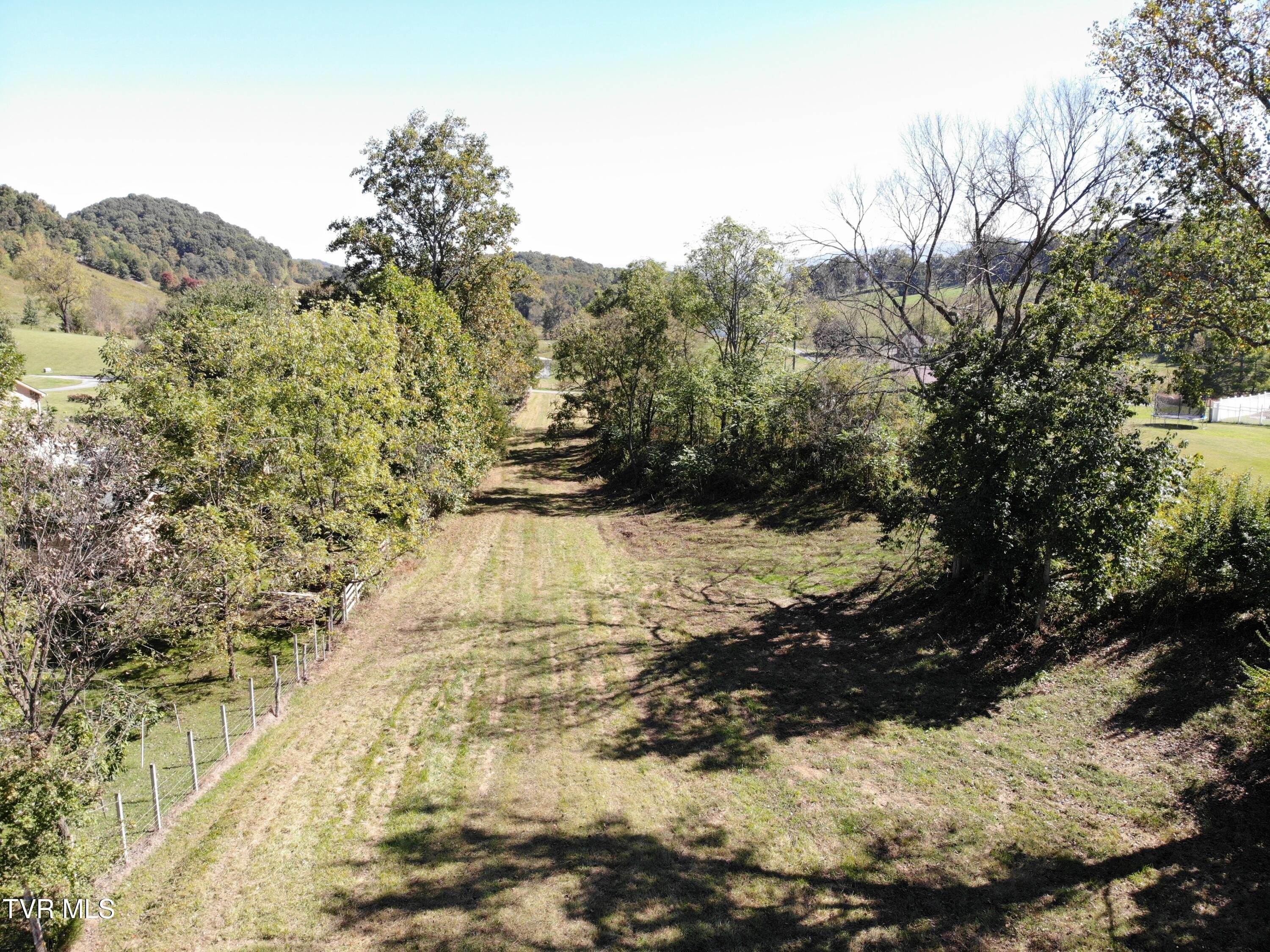 Image 4: Approach to Building Site