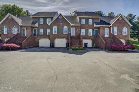 425 Andover Court