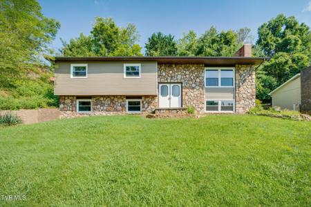 132 Lancaster Drive