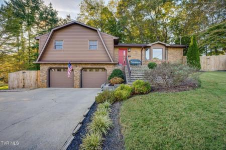 136 Manchester Place