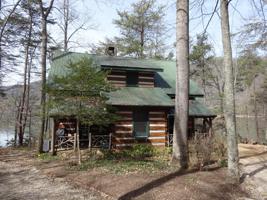 1992 Lakeview Drive